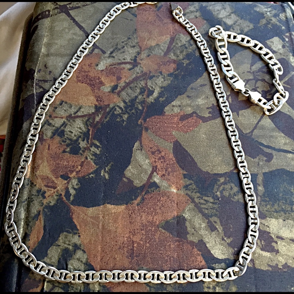 Silver chain & bracelet